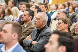 134 2022 11 fhp holzgespraeche